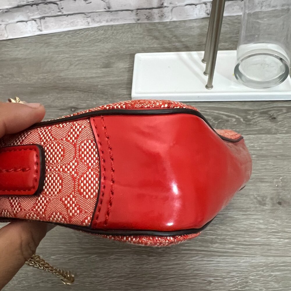 Coach Poppy Signature Oxford Flight Bag/ Swing Bag Tomato - Picture 4 of 8